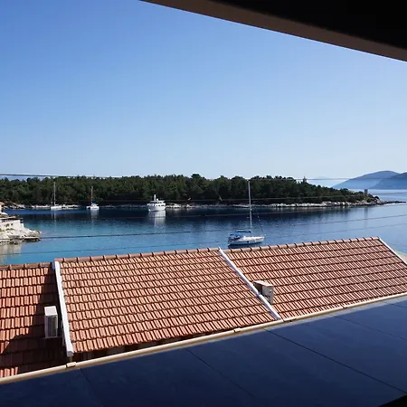 Apartment Faros *