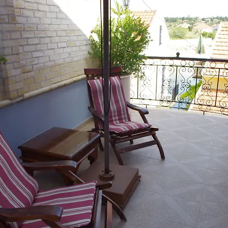 Apartment Faros *