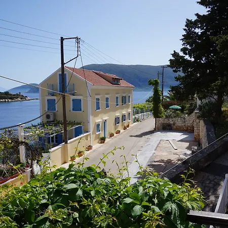 Faros Apartment